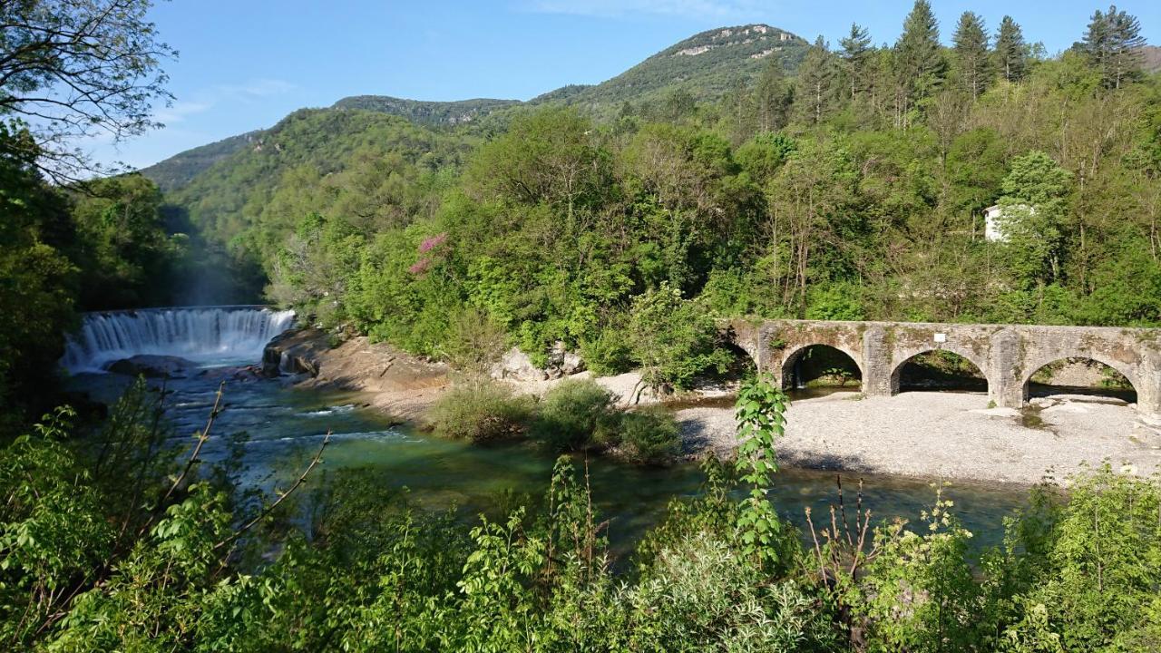 Gîte en Cévennes du sud, bergerie restaurée, 2 à 4 personnes, piscine, vue exceptionnelle, authenticité et confort Saint-Laurent-le-Minier Esterno foto