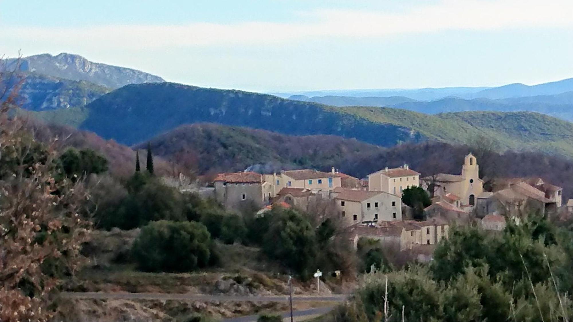 Gîte en Cévennes du sud, bergerie restaurée, 2 à 4 personnes, piscine, vue exceptionnelle, authenticité et confort Saint-Laurent-le-Minier Esterno foto